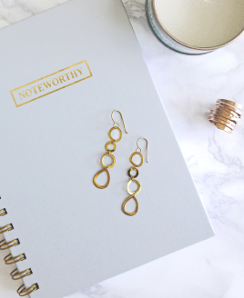 Χρυσά Κρεμαστά Σκουλαρίκια με Μαργαριτάρια